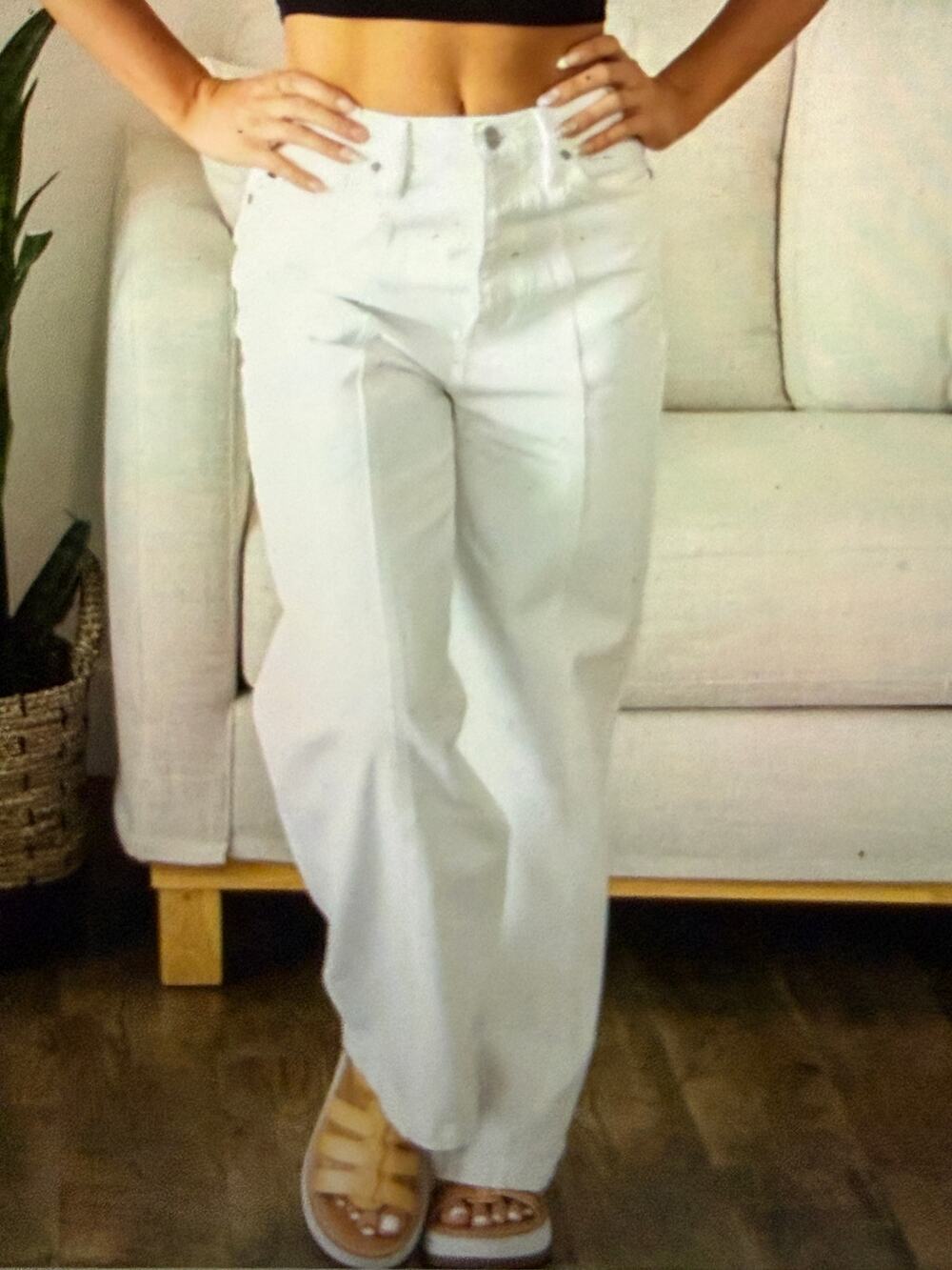 KanCan White Wide Leg High Waisted Button Fly Jeans Size 9/28